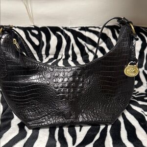 Vintage Brahmin Elegant Black Crocodile-Embossed Women's Bag. Like new excellent